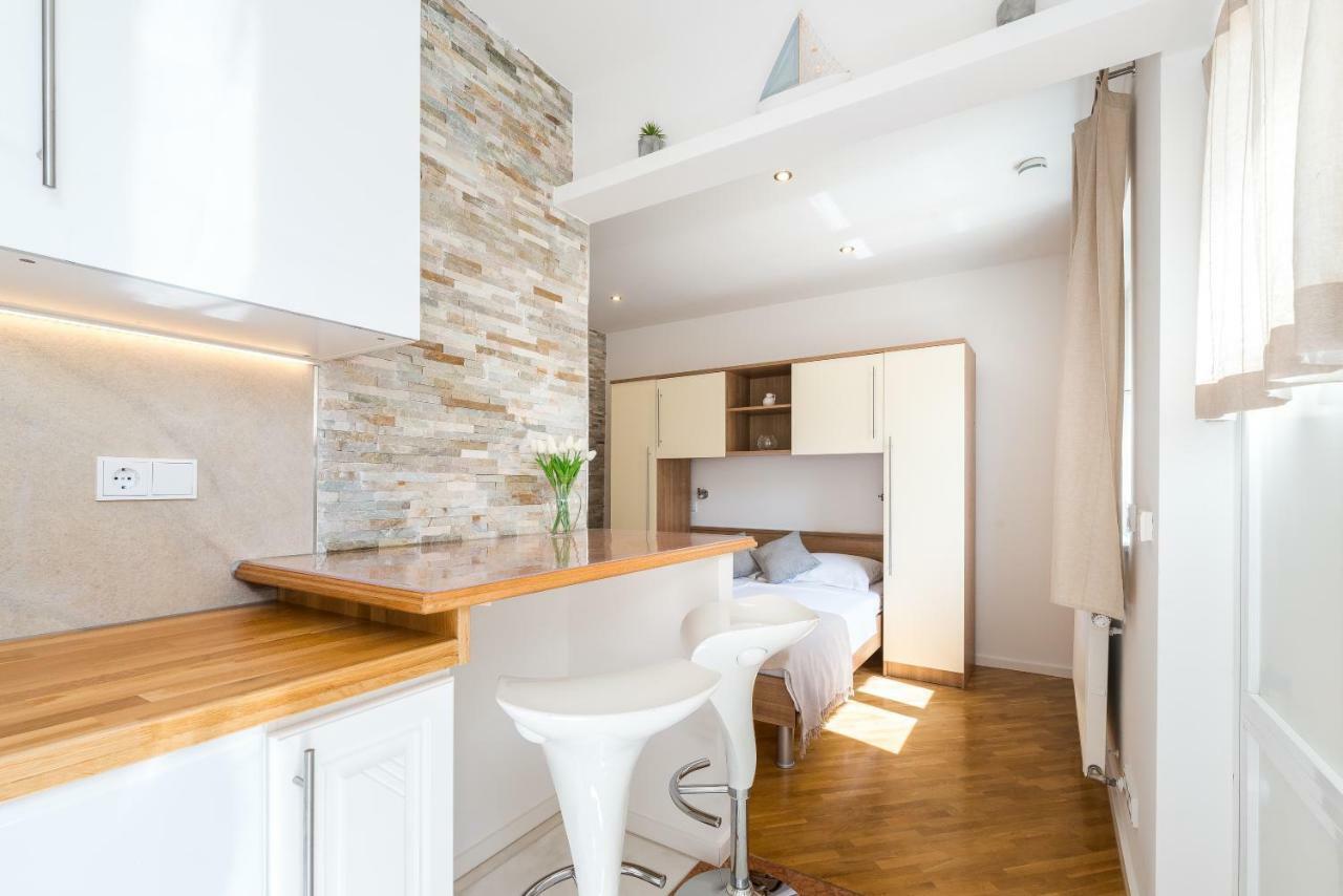 Katy & David Apartments Задар Екстериор снимка