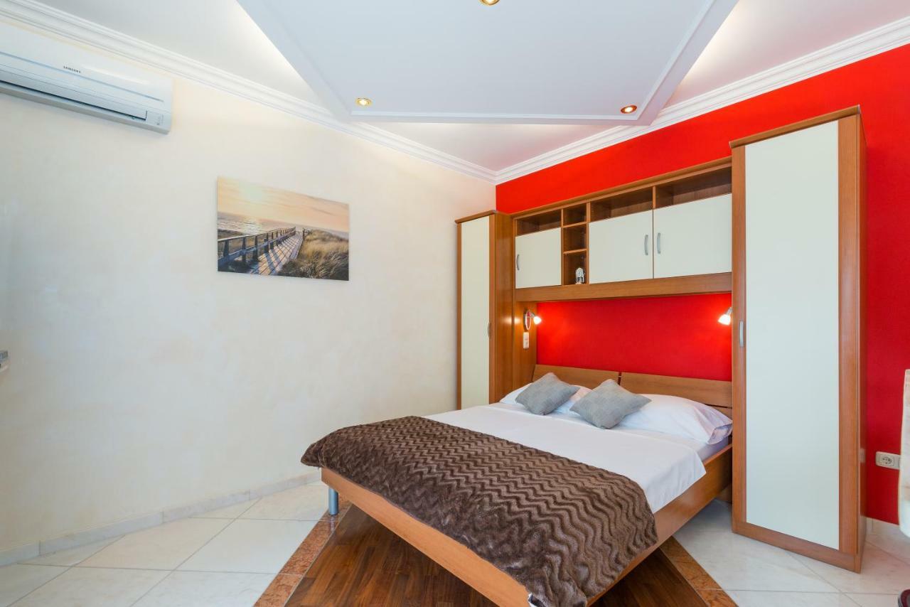 Katy & David Apartments Задар Екстериор снимка